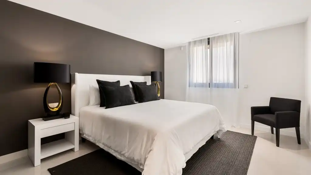 Chalet con piscina en venta en Nueva Andalucía, imagen 24