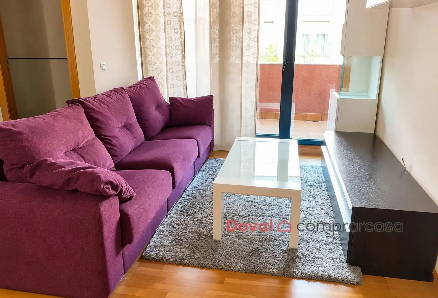 Sala d'estar de Àtic de lloguer en O Porriño   amb Calefacció, Terrassa i Traster