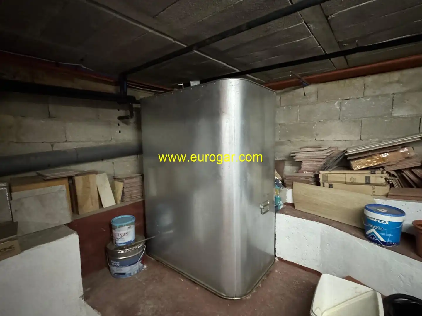 Houses for sale in Siete Aguas  with Storage room and Swimming Pool
