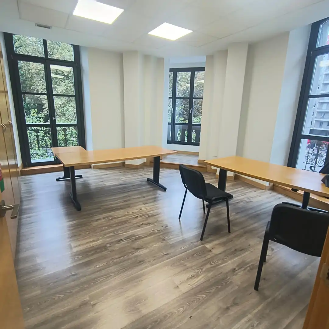 Büro mit Terrasse zur Miete in Calle Uría 16, imagen 9