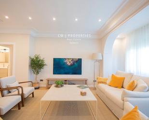 Sala d'estar de Pis de lloguer en  Valencia Capital amb Aire condicionat, Calefacció i Parquet