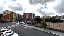 Vista exterior de Pis en venda en  Huelva Capital amb Balcó