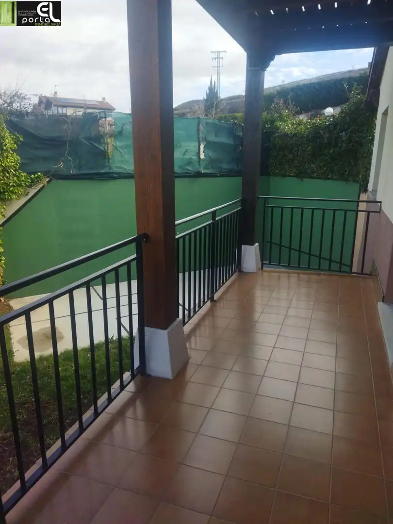 Terraza de Casa o chalet en venta en San Martín de Unx con Aire acondicionado, Piscina y Amueblado