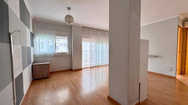 Piso en Venta en Avinguda de Can Serra en Can Serra