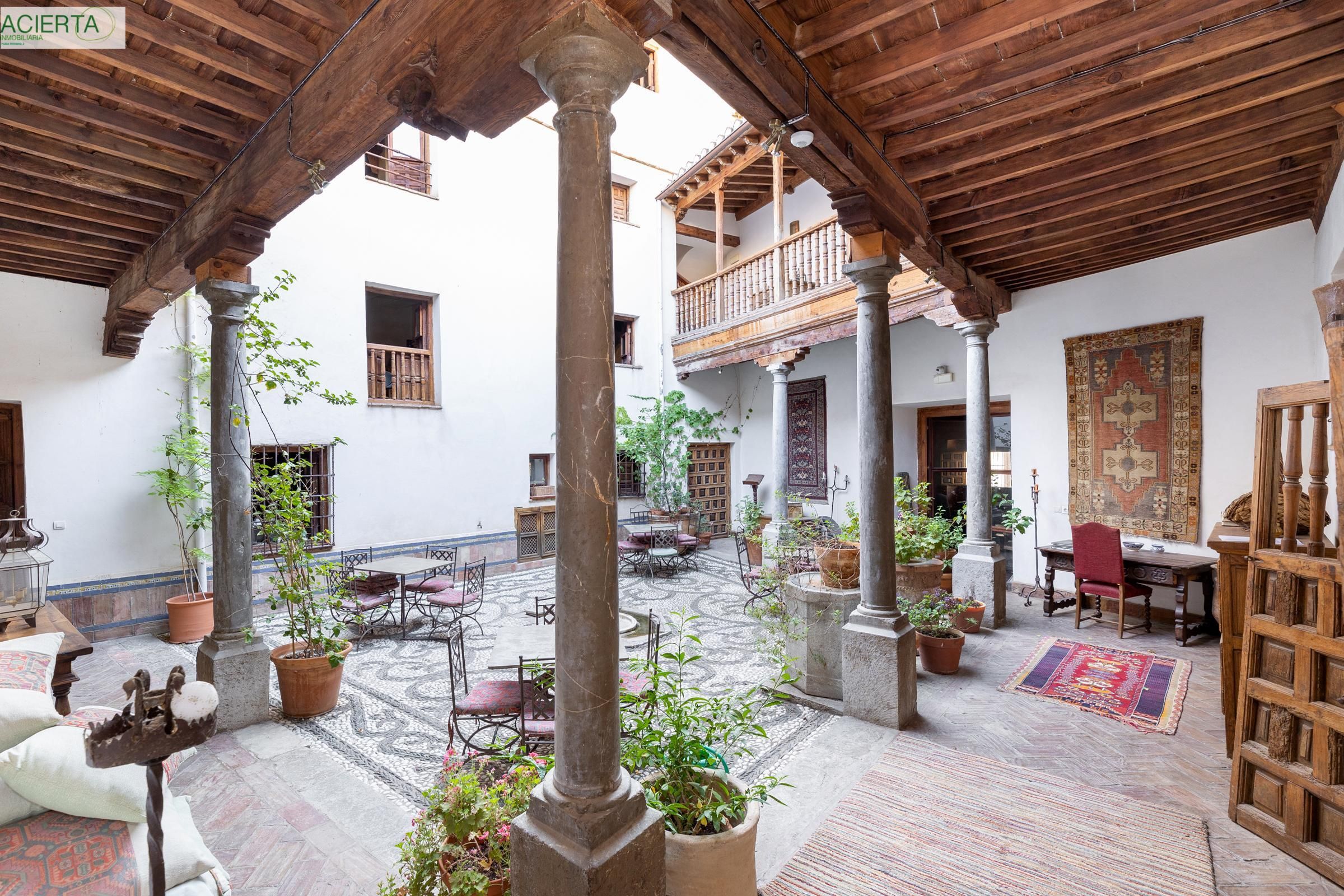 Terraza de Edificio en venta en  Granada Capital