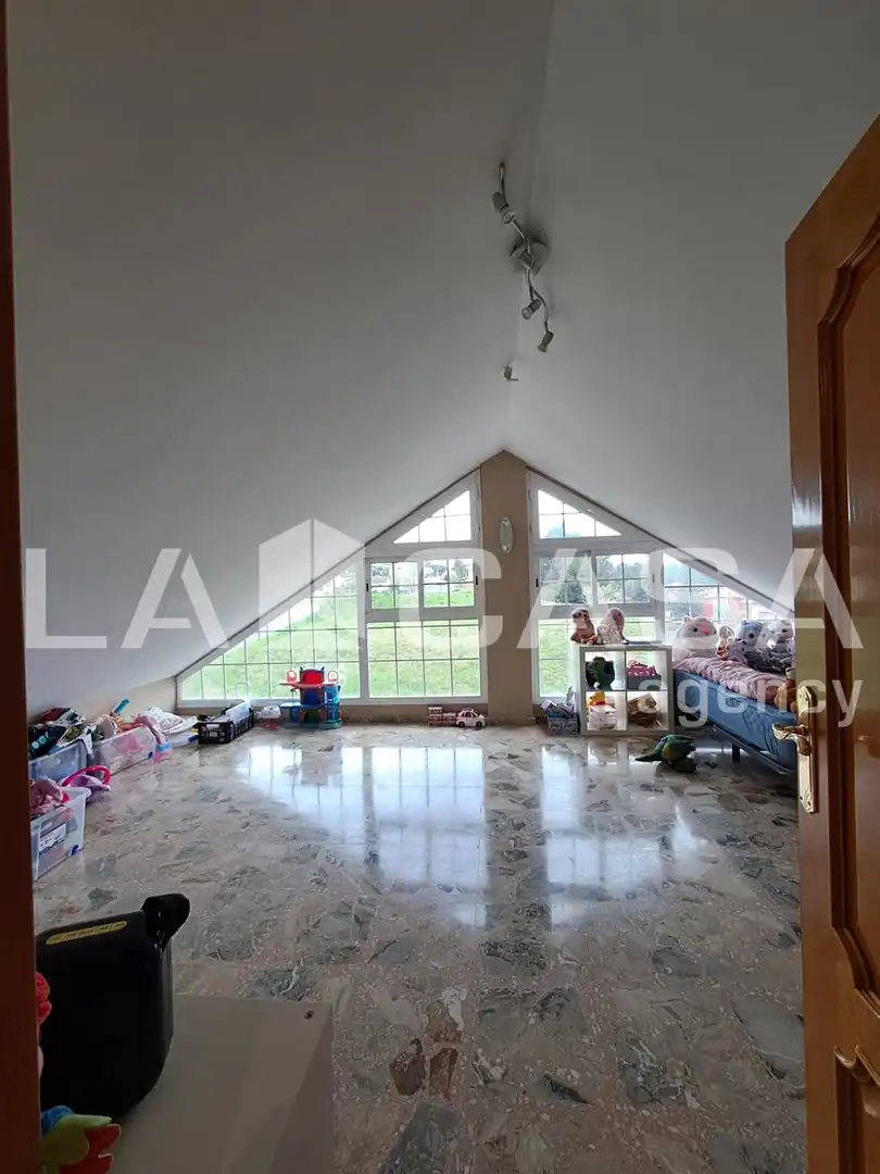 Casa o xalet en venda en Terrassa amb Terrassa i Piscina