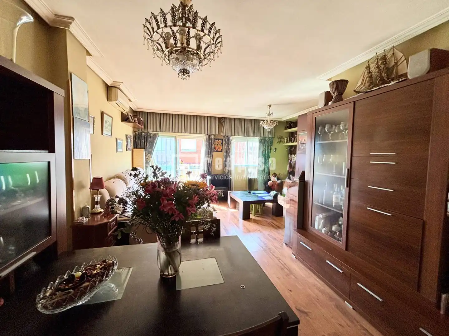 Sala de estar de Casa o chalet en venta en Colmenar Viejo con Aire acondicionado, Calefacción y Jardín privado