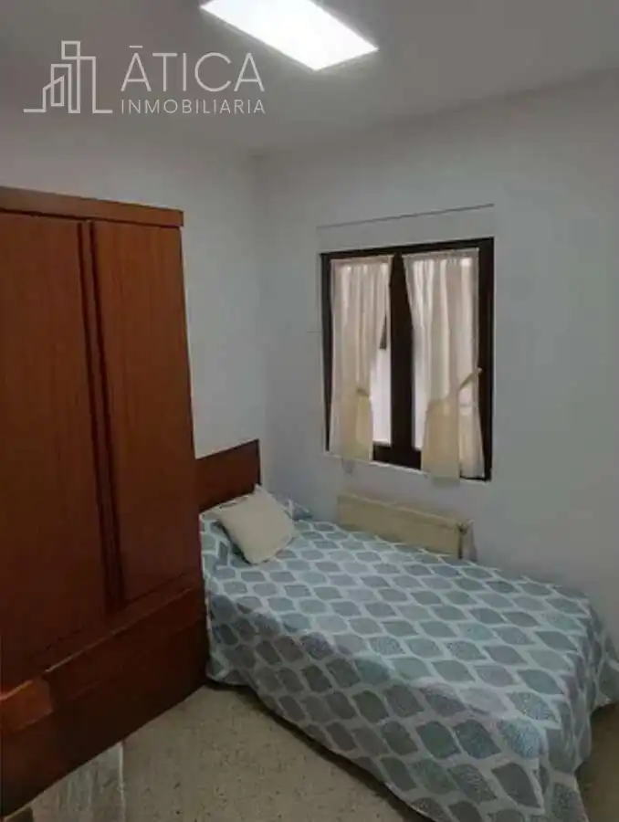 Schlafzimmer von Wohnung zur Miete in Salamanca mit Heizung, Terrasse und Möbliert