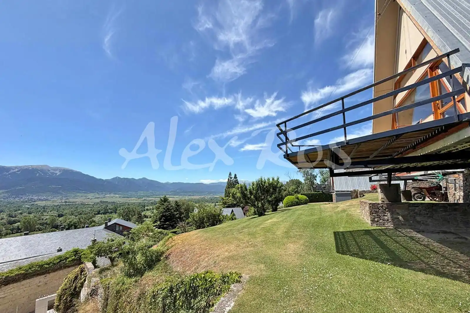 Exterior view of Houses for sale in Bolvir  with Heating and Terrace
