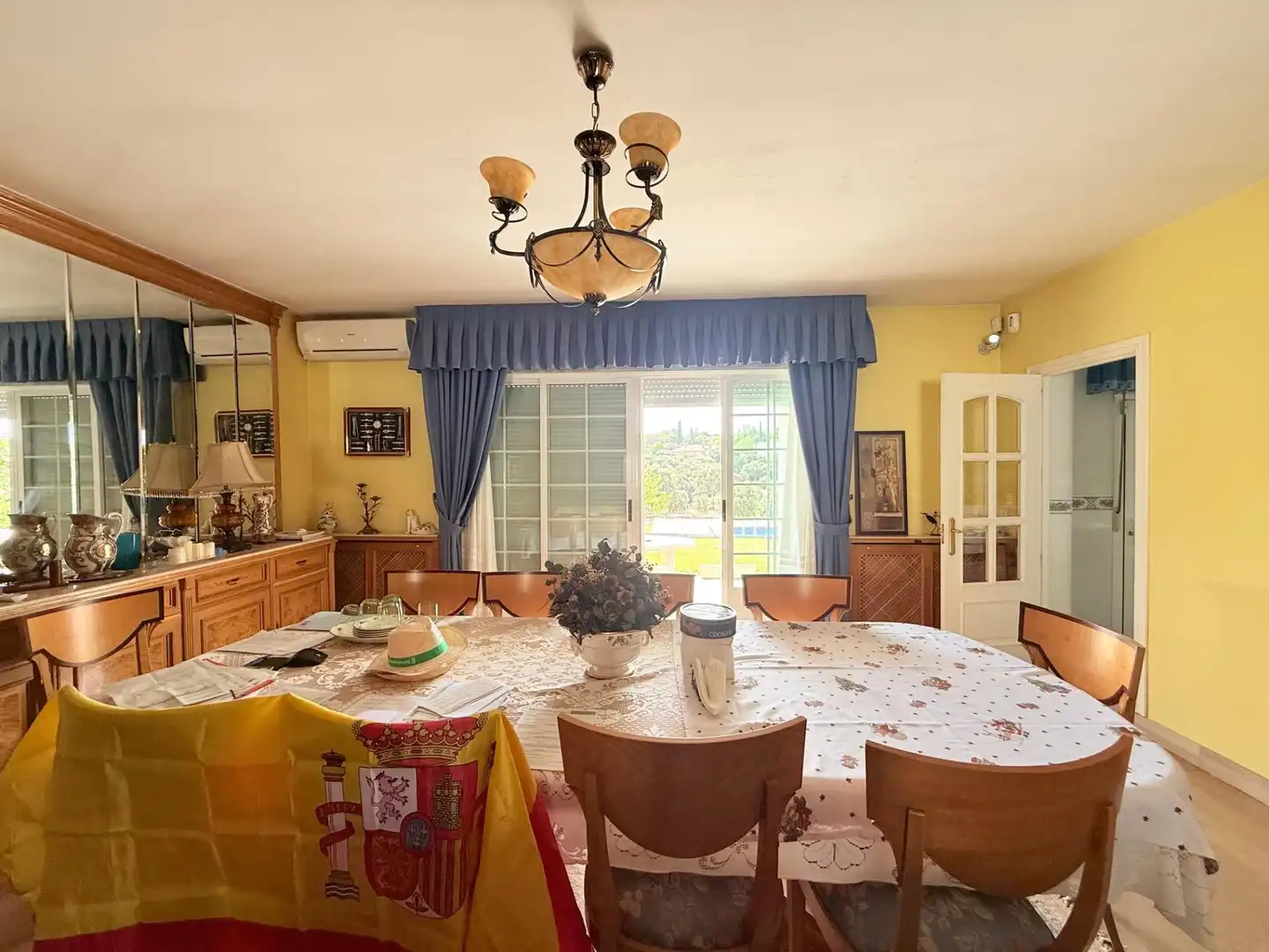 Comedor de Casa o chalet en venta en Boadilla del Monte con Aire acondicionado, Calefacción y Piscina