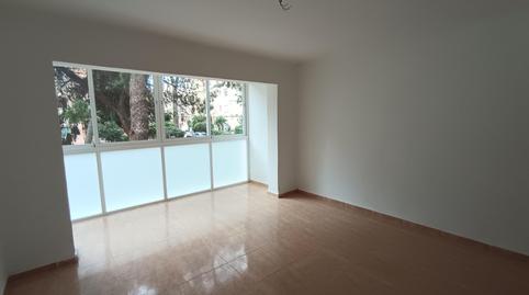 Foto 2 de Piso en venta en Calvario, Málaga