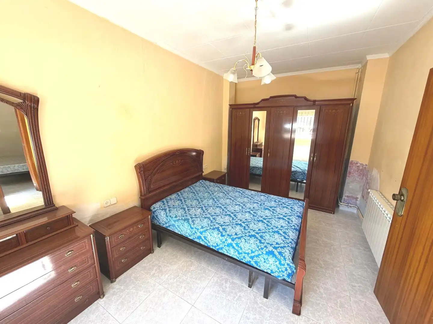 Habitación de Casa o chalet en venta en Alfarràs con Terraza, Amueblado y Balcón