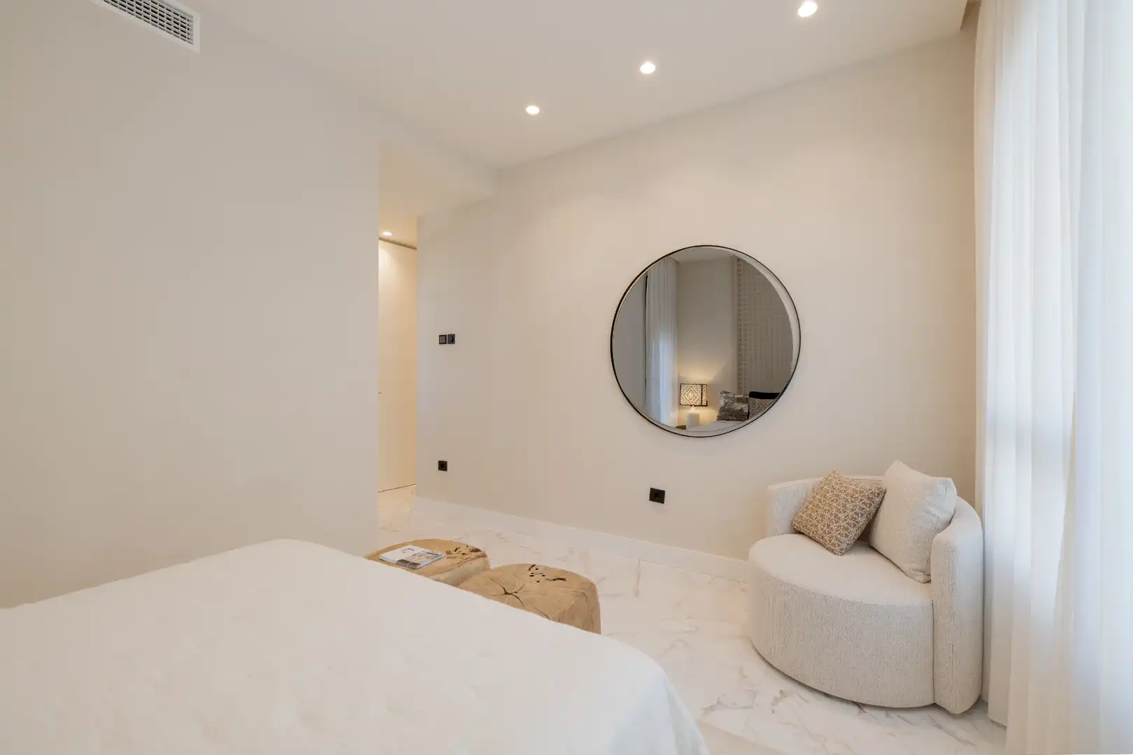 Flat for sale in Torrevigía, La Concha - Resina Golf