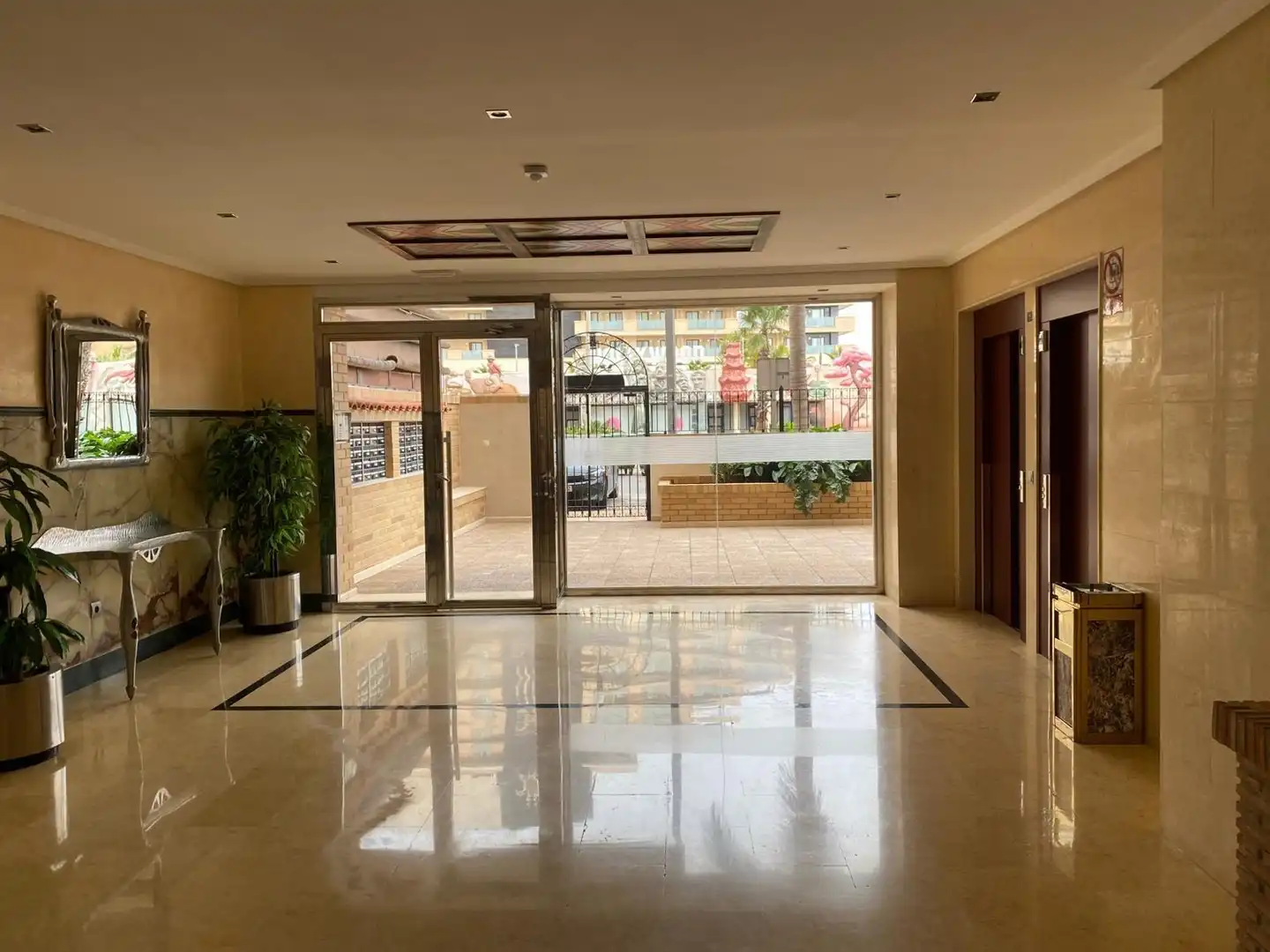 Apartament amb piscina en venda a Avenida Avenida Jardín, imagen 33