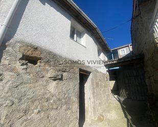 Vista exterior de Casa o xalet en venda en Paderne de Allariz amb Terrassa