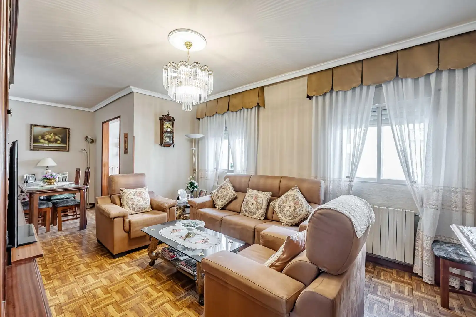 Living room of Flat for sale in Madrid  with Heating