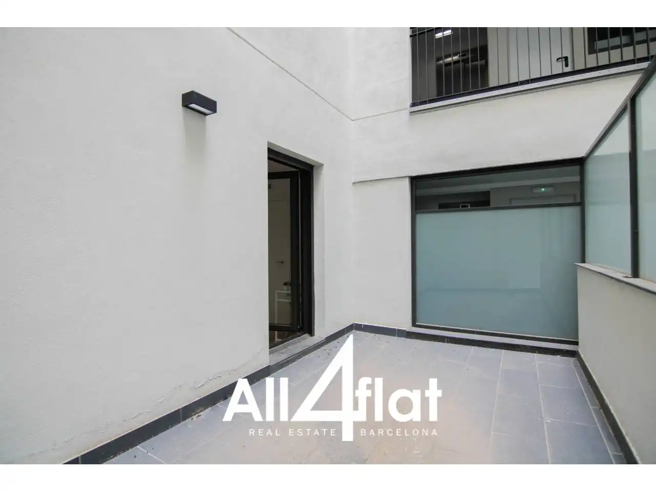 Exterior view of Flat for rent in Barcelona  with Air Conditioner, Heating and Parquet flooring