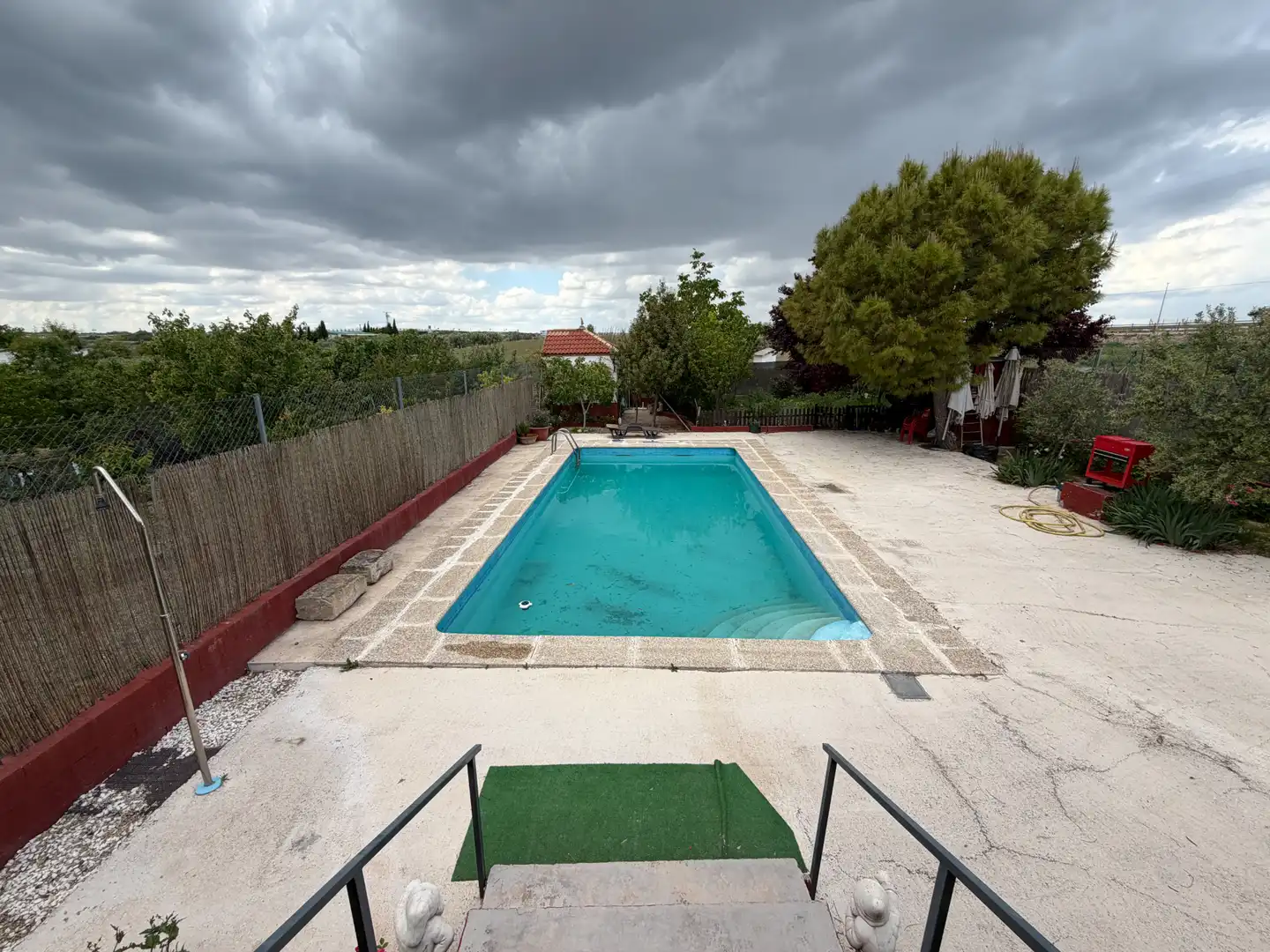 Piscina de Casa o xalet en venda en Torreperogil amb Aire condicionat, Jardí privat i Traster
