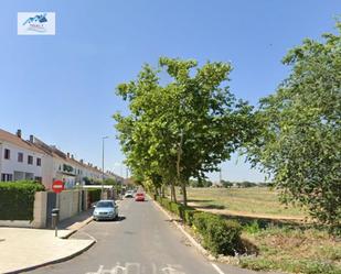 Vista exterior de Casa o xalet en venda en Ciudad Real Capital