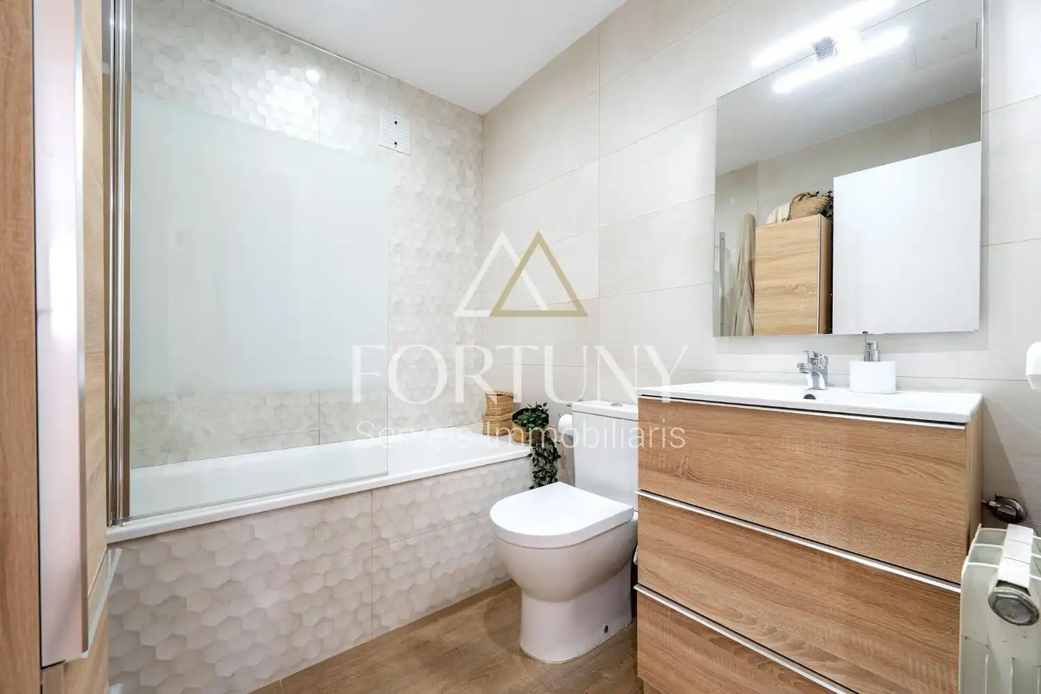 Flat for sale in d'Antònia Abelló I Filella, 2, Ponent