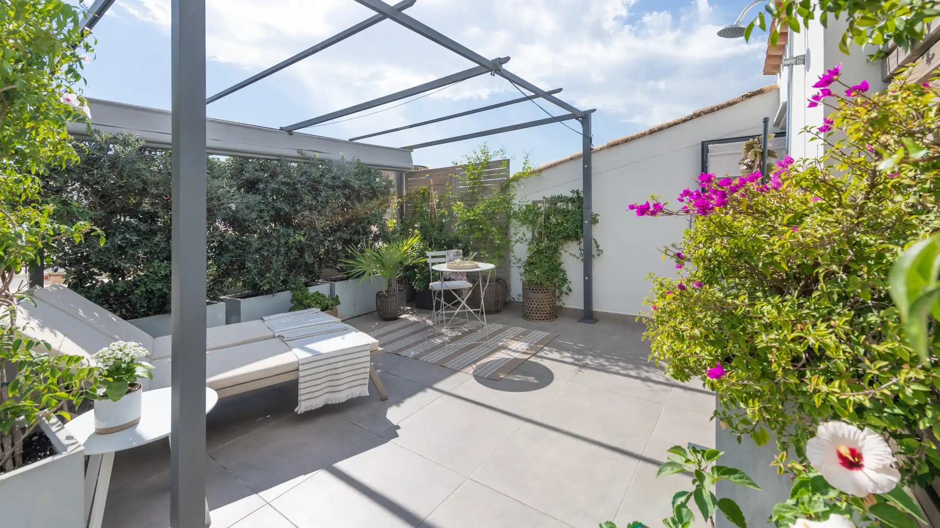 Terrasse von Haus oder Chalet zum Verkauf in  Palma de Mallorca mit Klimaanlage, Heizung und Terrasse
