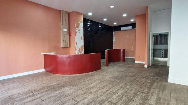 Local comercial en Alquiler en Plaza de Toros