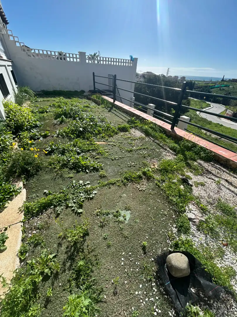Jardí de Casa adosada en venda en Vélez-Málaga amb Aire condicionat, Calefacció i Jardí privat