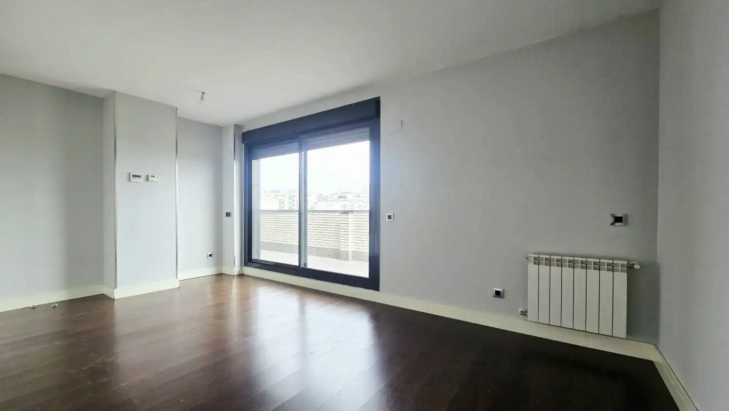 Sala d'estar de Àtic de lloguer en  Madrid Capital amb Aire condicionat, Calefacció i Terrassa