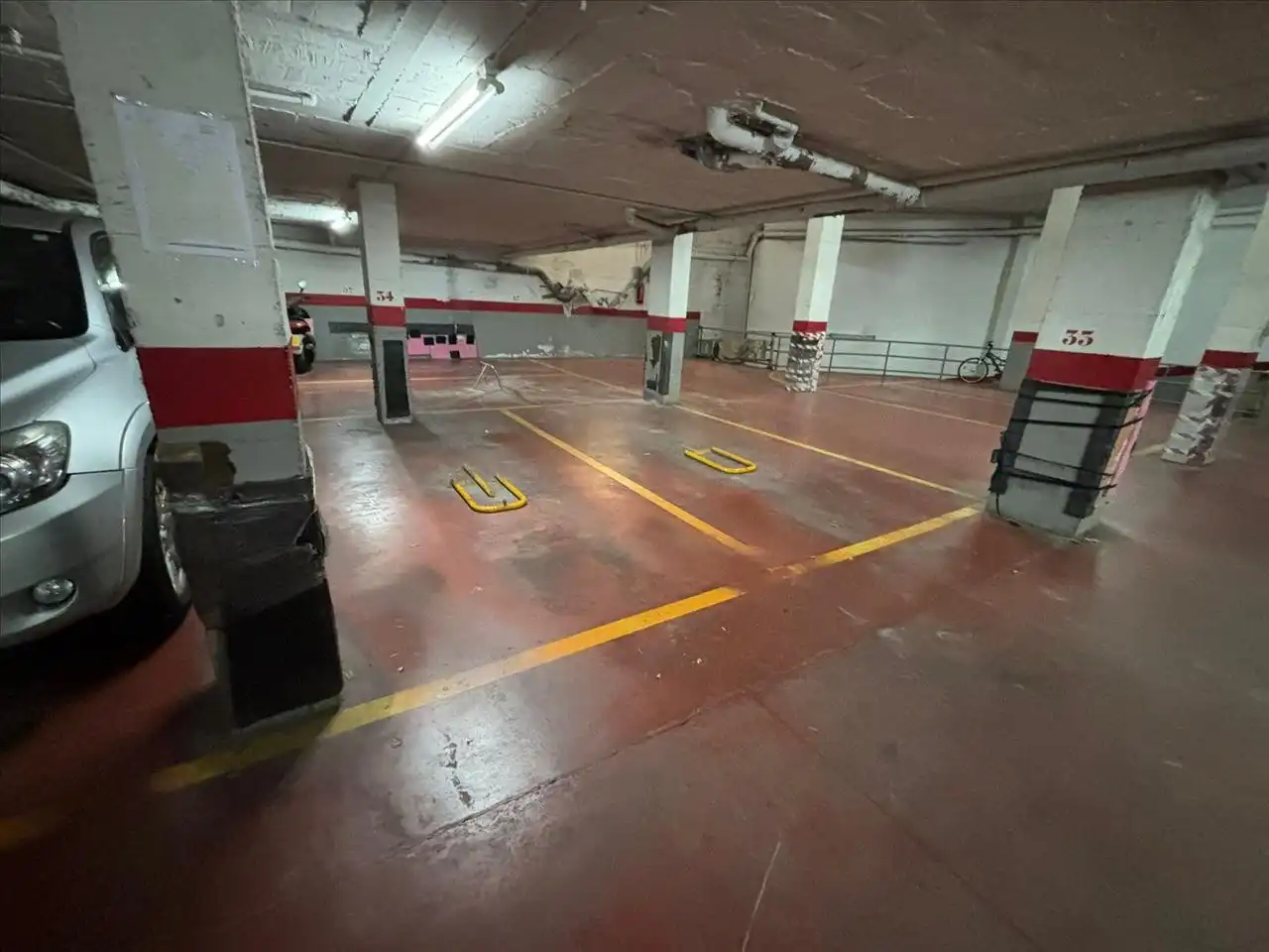 Parkplatz von Garage zum Verkauf in Rubí