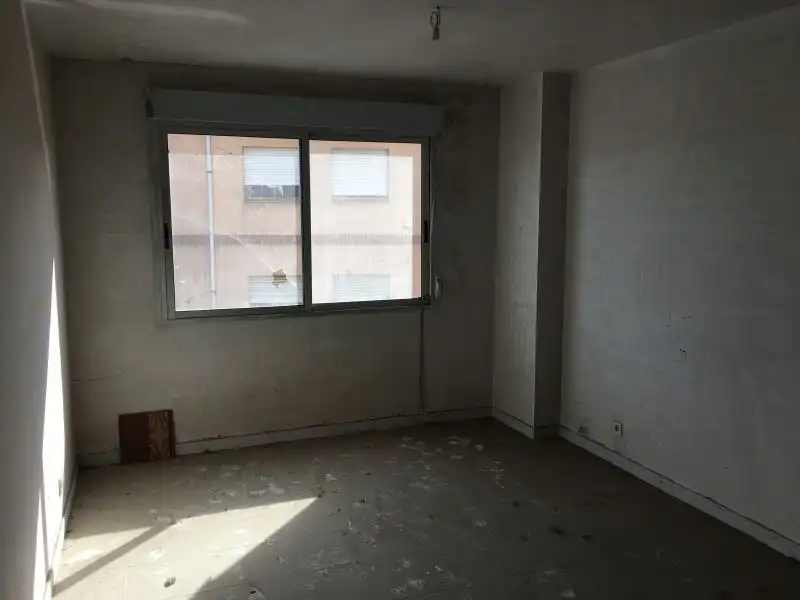 Schlafzimmer von Gebäude zum Verkauf in Congosto