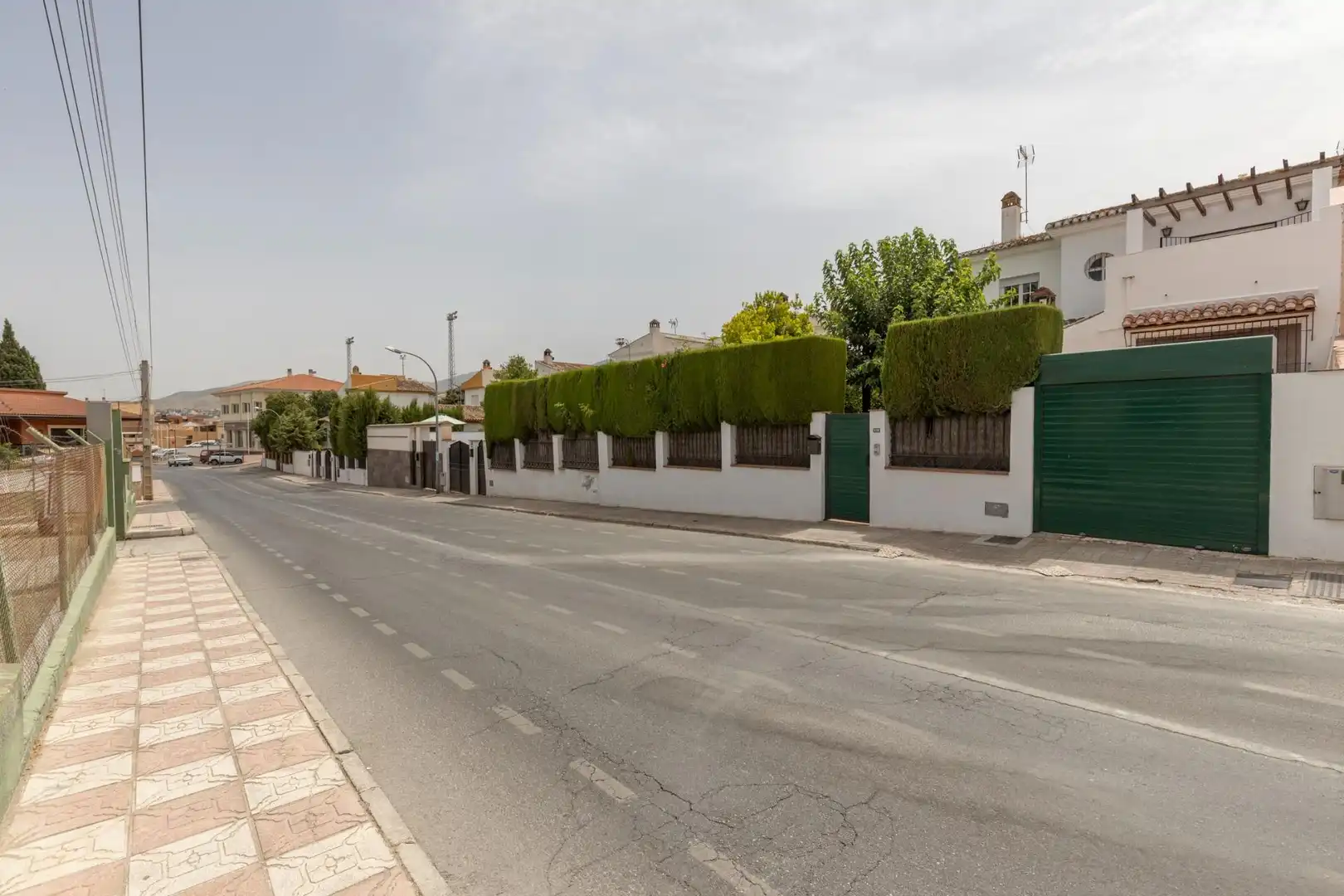 Vista exterior de Casa o xalet en venda en La Zubia amb Aire condicionat, Calefacció i Jardí privat