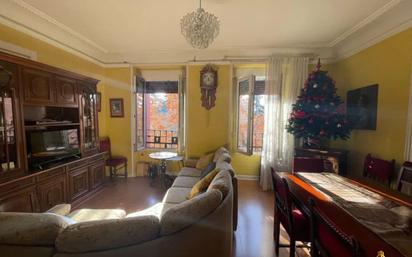 Living room of Flat for sale in  Madrid Capital  with Balcony