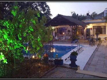 Casa rústica amb piscina en venda a El Fuerte - La Dehesa