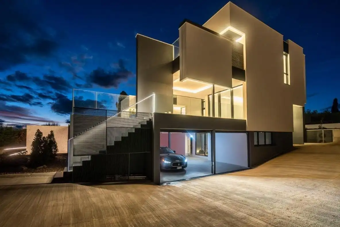 Vista exterior de Casa o xalet en venda en Las Rozas de Madrid amb Calefacció, Jardí privat i Terrassa