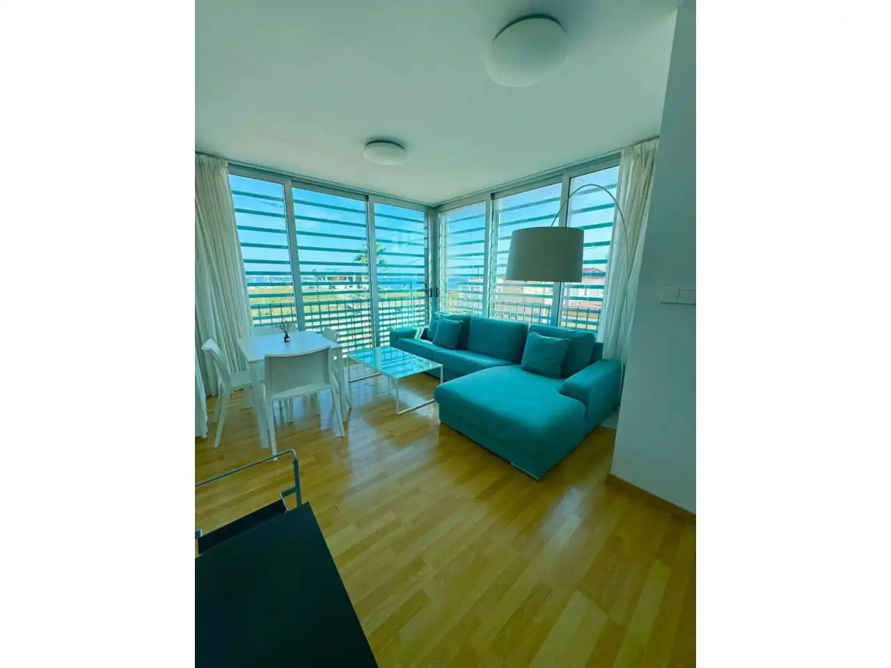 Sala de estar de Piso en venta en Cartagena con Amueblado y Balcón