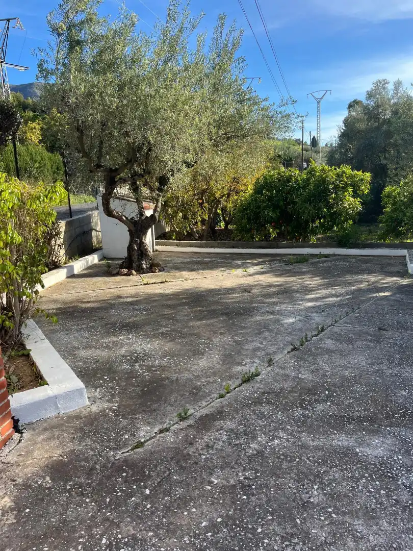 Parking de Casa o chalet de alquiler en Alhaurín El Grande con Jardín privado, Terraza y Amueblado