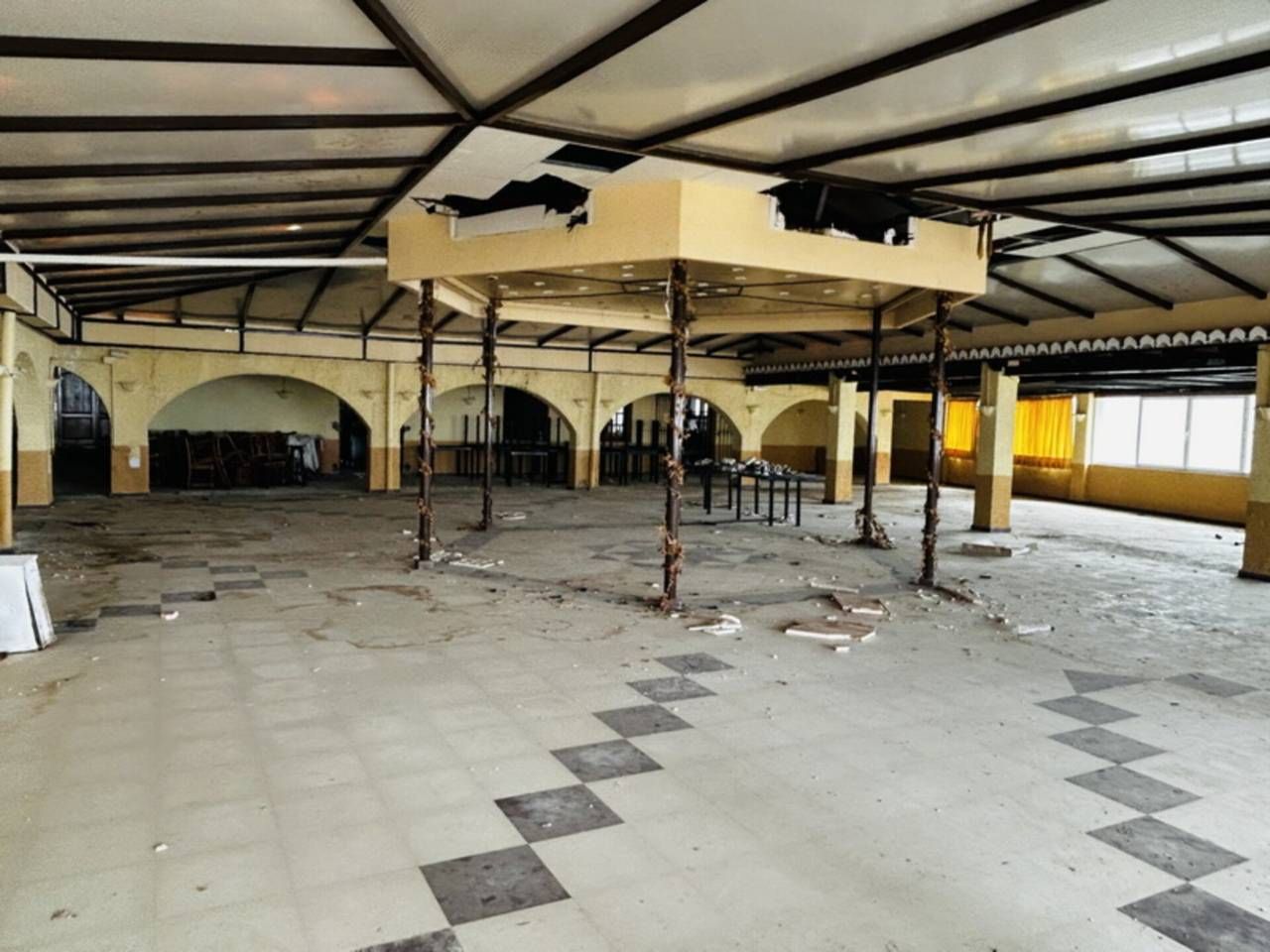 Premises for sale in Almuñécar