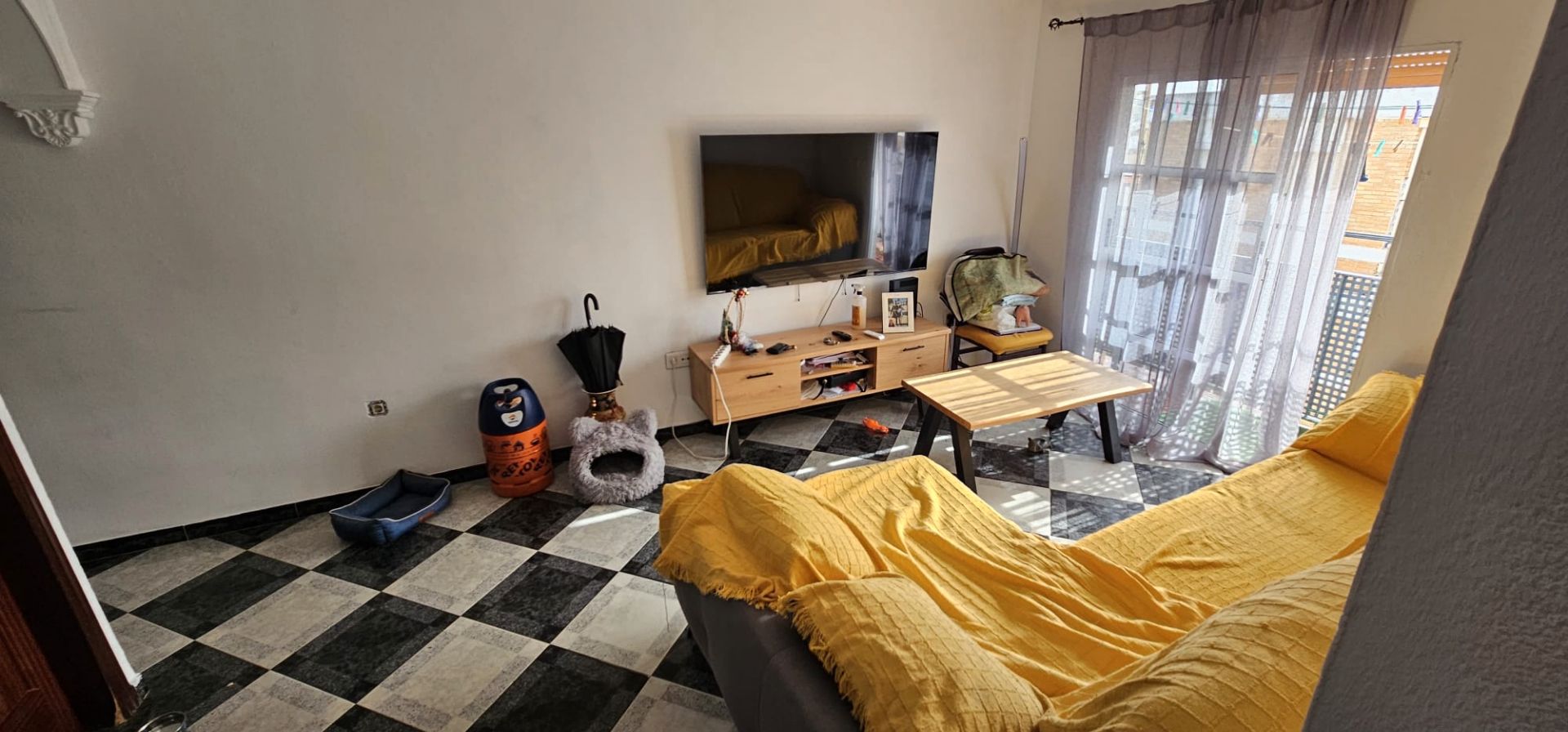 Sala d'estar de Pis en venda en Dos Hermanas