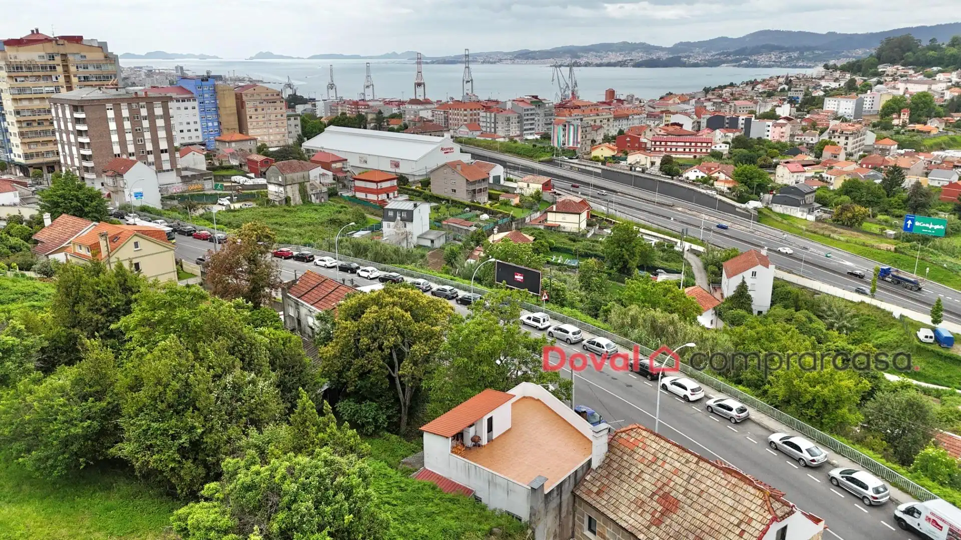 Vista exterior de Casa o chalet en venta en Vigo  con Terraza