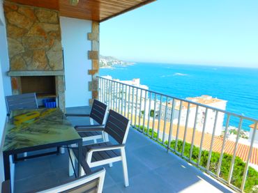 Apartment zum Verkauf in Almadrava - Canyelles - Puig-Rom