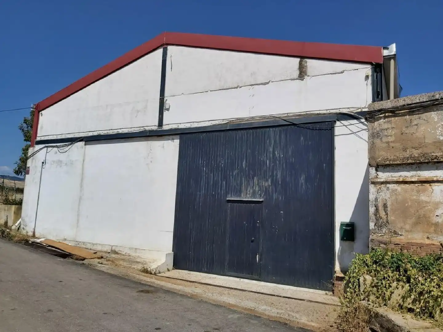 Exterior view of Industrial buildings for sale in Andújar