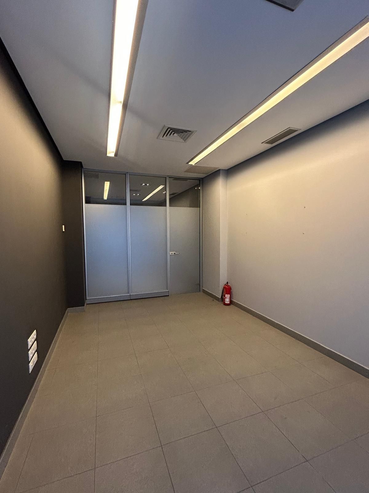 Local de alquiler en Vara de Quart, Patraix