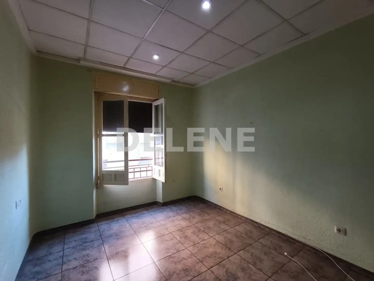 Casa aparellada amb terrassa en venda a Hellín, imagen 20