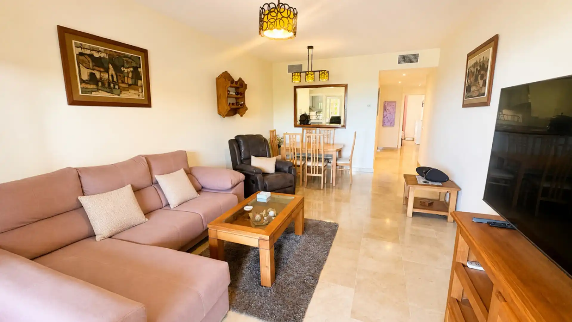 Sala de estar de Planta baja en venta en Manilva con Aire acondicionado, Terraza y Amueblado