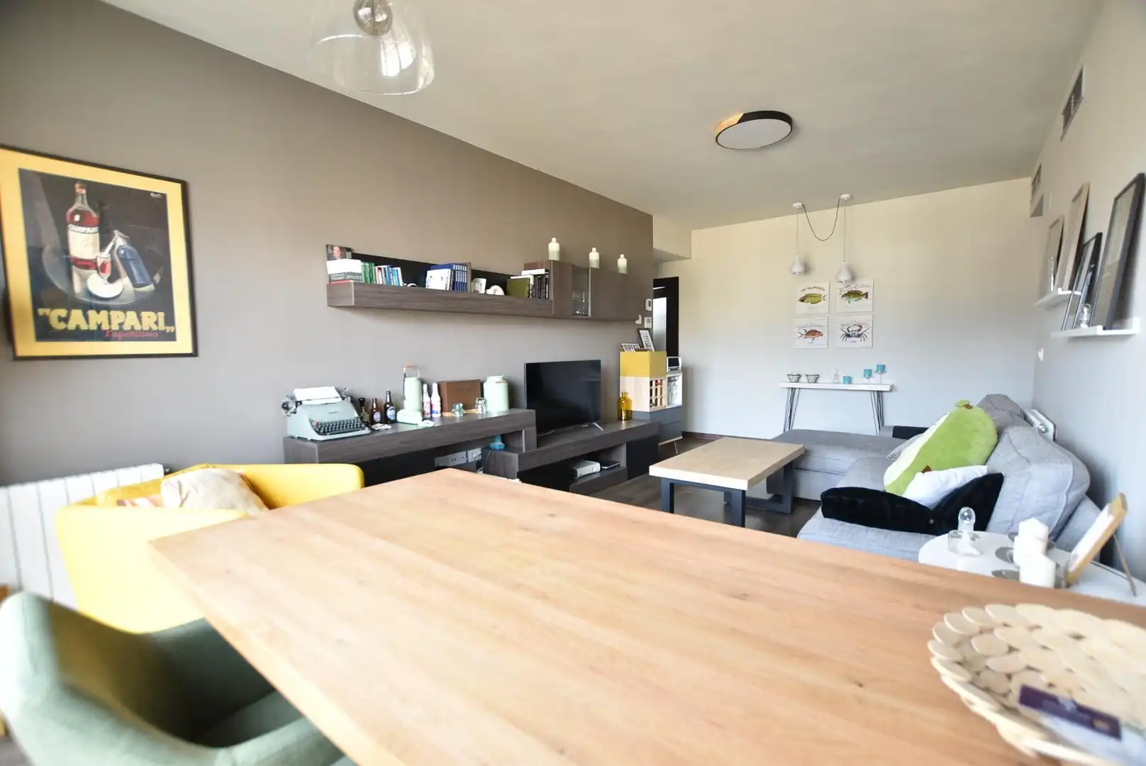 Living room of Flat for rent in Granada  with Air Conditioner, Heating and Furnished