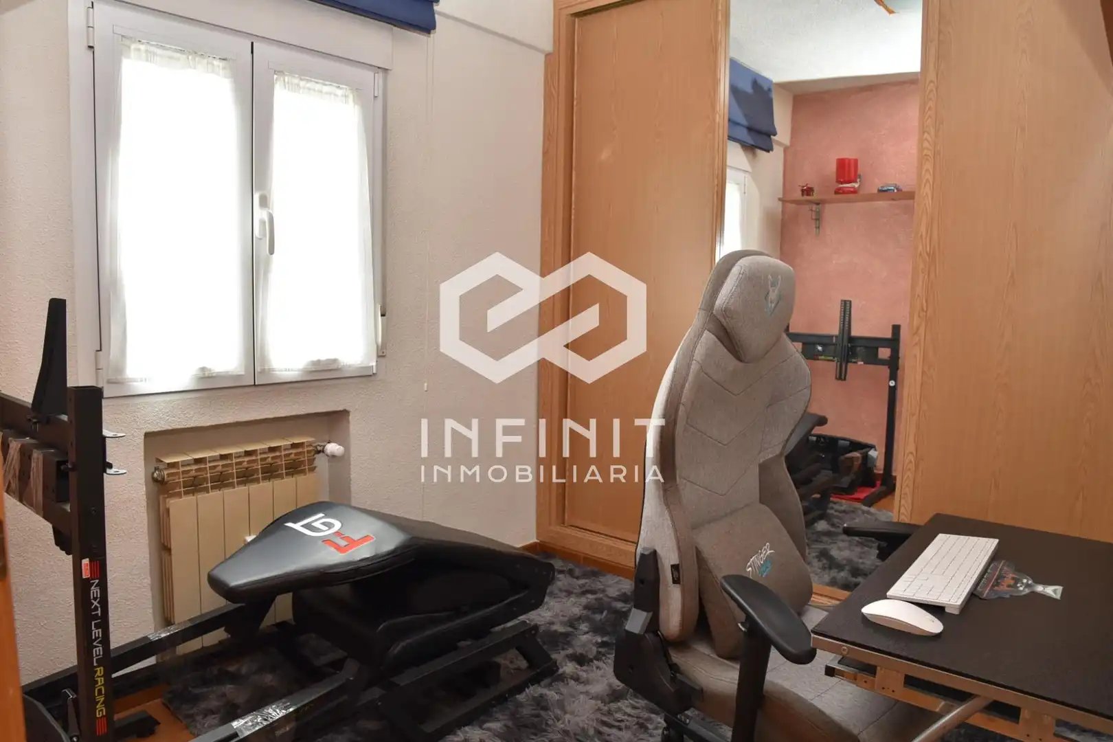 Flat for sale in Val