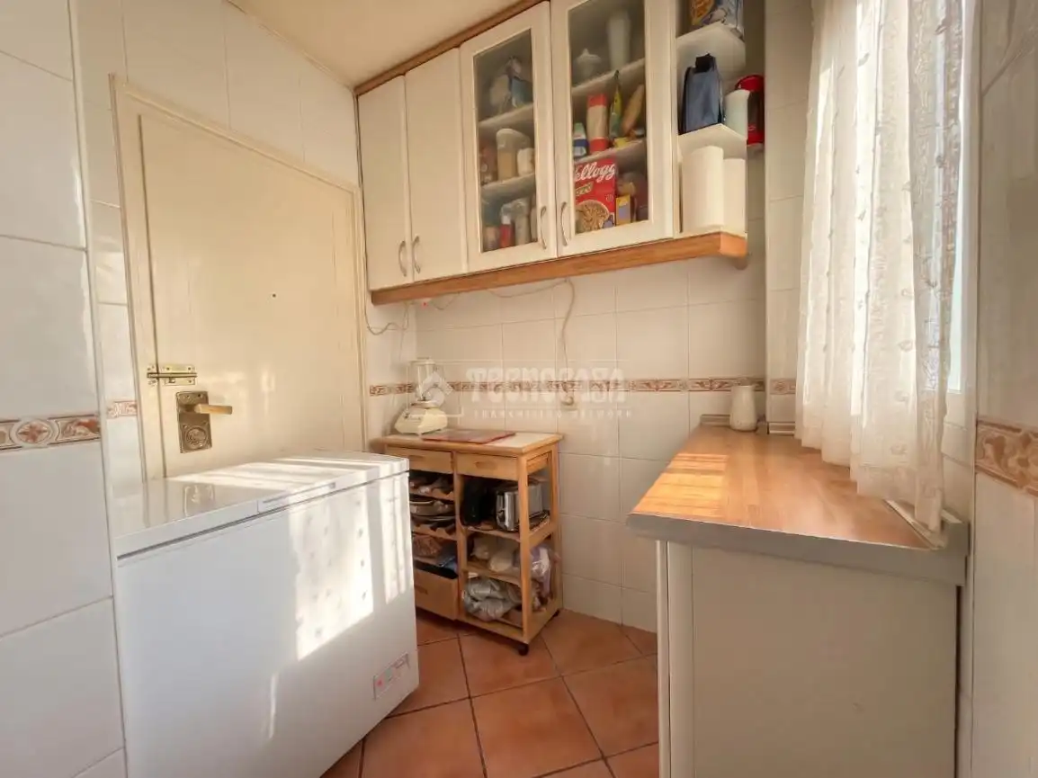 Cuina de Pis en venda en Madrid amb Calefacció i Terrassa