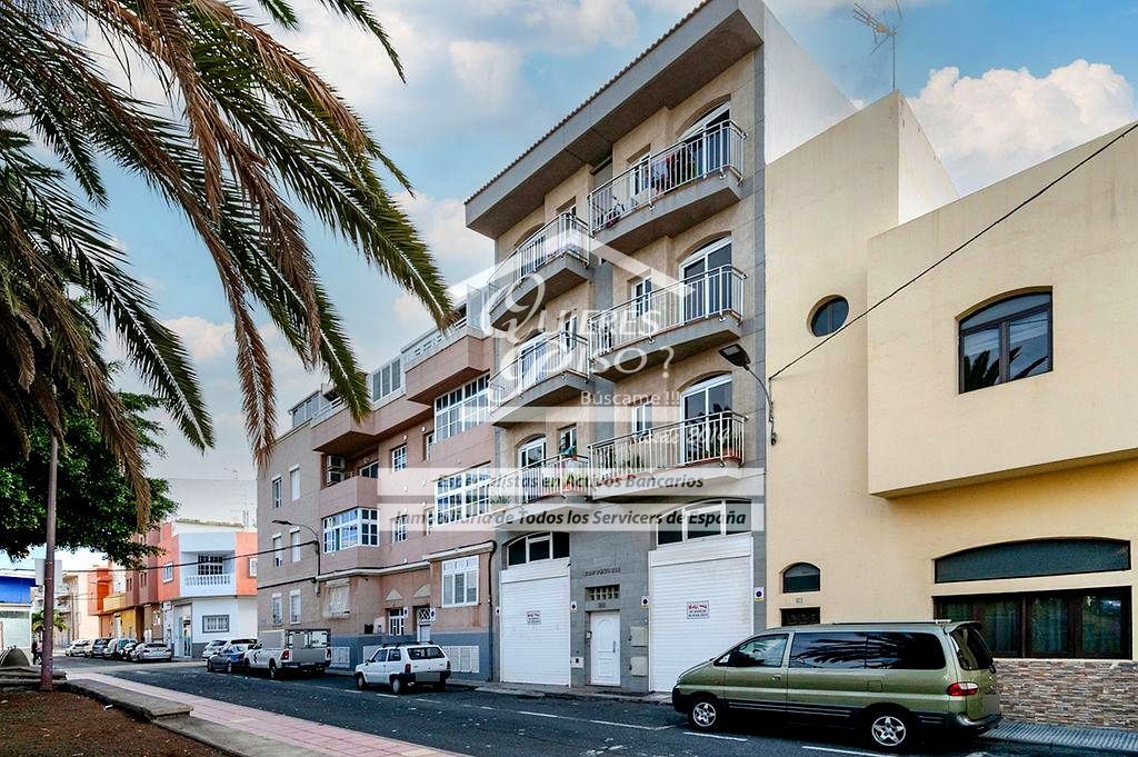 Exterior view of Flat for sale in Santa Lucía de Tirajana  with Balcony