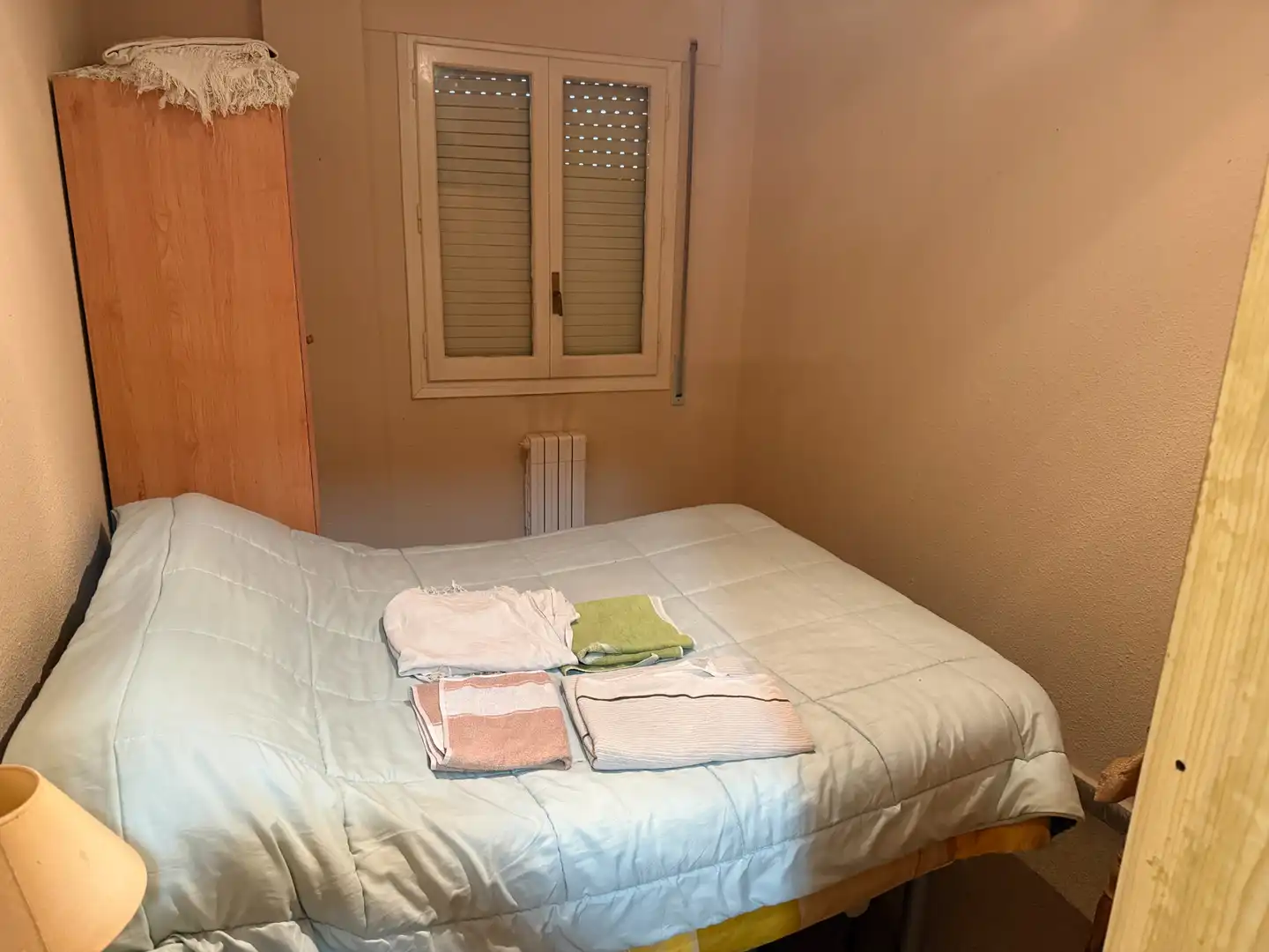 Habitación de Casa adosada en venta en Utebo con Aire acondicionado, Calefacción y Jardín privado