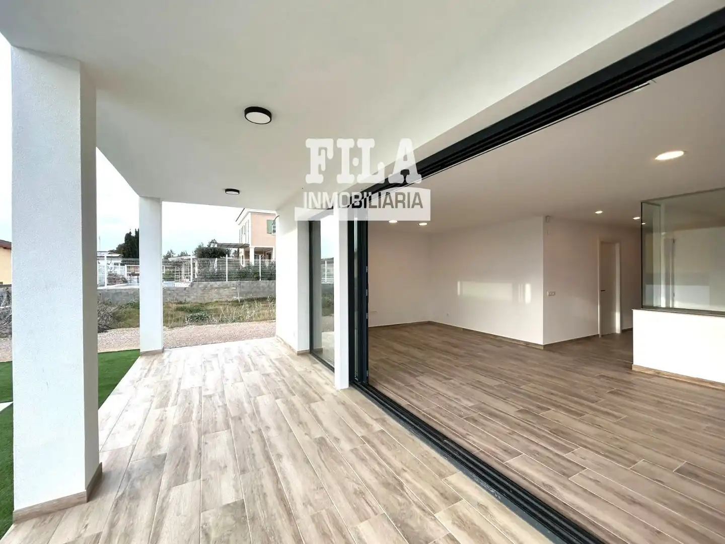 Exterior view of Houses for rent in El Vendrell  with Air Conditioner, Heating and Terrace